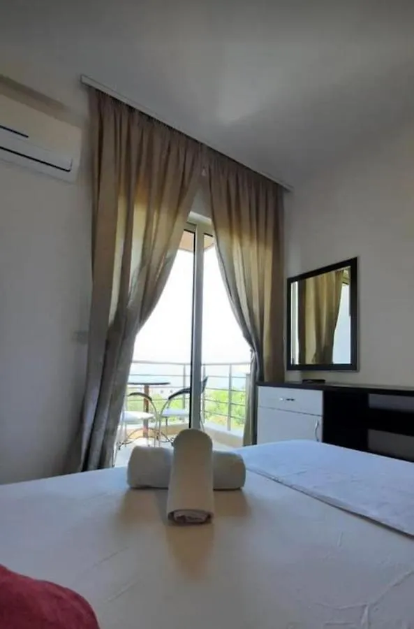 Drymades Mare Blue Hotel Dhërmi